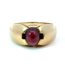 Load image into Gallery viewer, Victorian 14ktyg 2ct Cabochon Garnet Ring