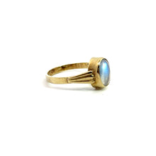 Load image into Gallery viewer, Victorian Moonstone Ring