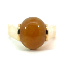 Load image into Gallery viewer, Late Century 18ktyg Honey Jade Diamond Ring